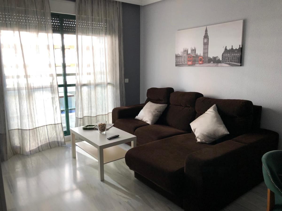 Torremolinos, Playa Del Bajondillo, Primera Linea Extérieur photo
